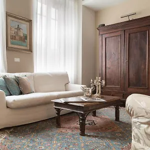 ** Bed & Breakfast B&B La Casa Di Lara Italia